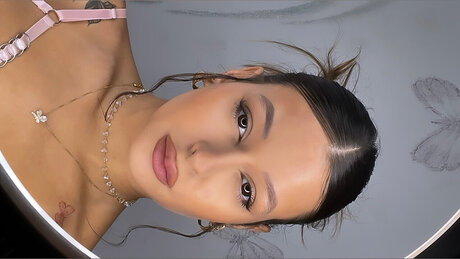 Naken lekkede OnlyFans-bilde av Beatriz Claudino