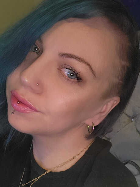 Naakte gelekte OnlyFans-foto van Nifftyangel