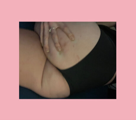 Luna  naked leaks OnlyFans pic