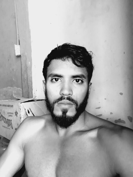 Foto di nudo di fuga di OnlyFans di Josue Zg