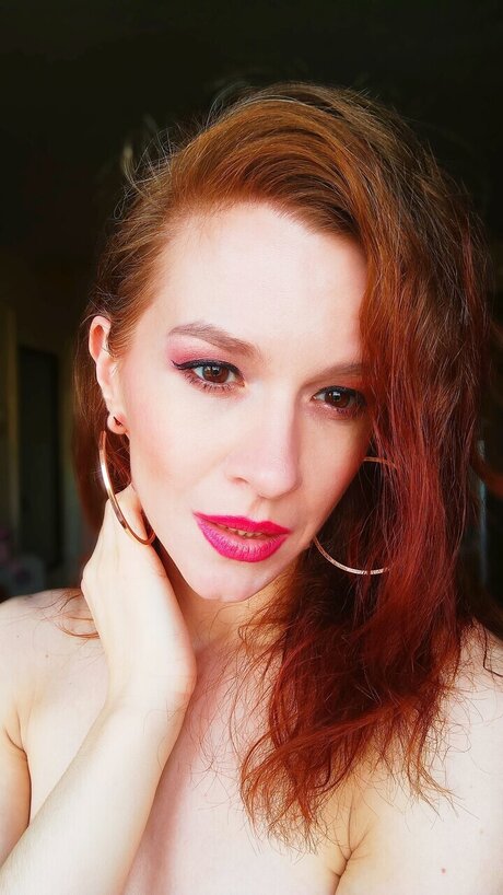 Selena OnlyFans泄露裸照