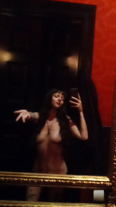 Leila Rose naked leaks OnlyFans pic