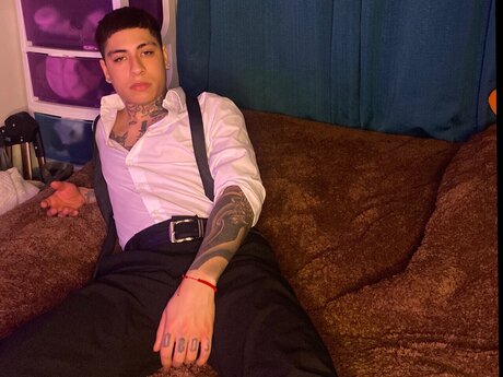 Alasti lekkinud OnlyFans-i pilt Nate