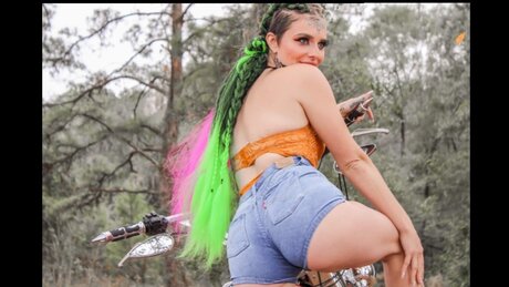 Naken lekkede OnlyFans-bilde av Daze