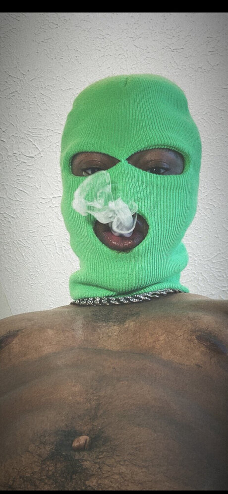 OnlyFans-model Maskedreak18