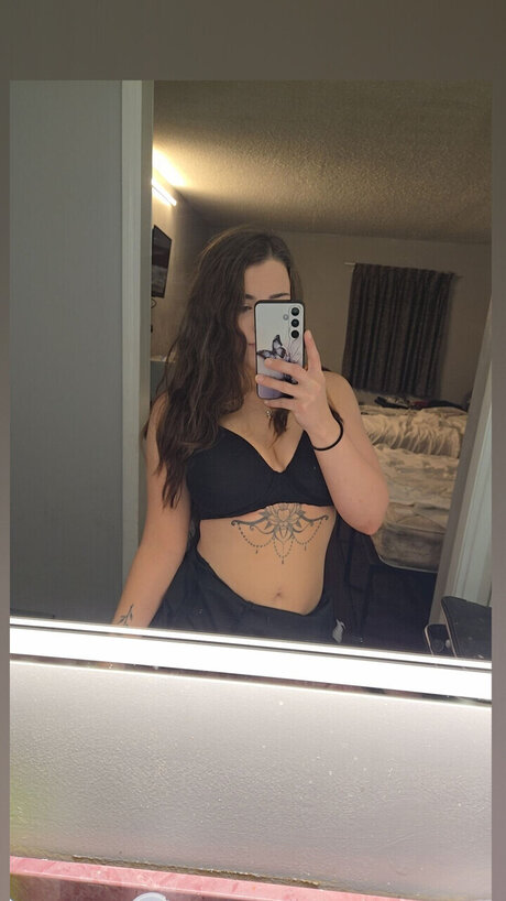 Nacktes geleaktes OnlyFans-Foto von Tiffany Davis