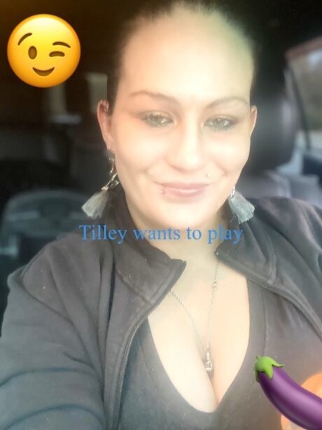 Nacktes geleaktes OnlyFans-Foto von Tilley Gone Wild