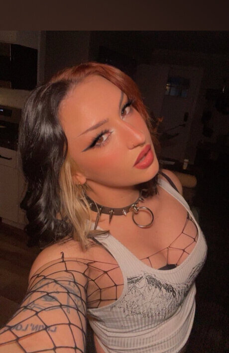 Naken läckt OnlyFans-bild av Ash