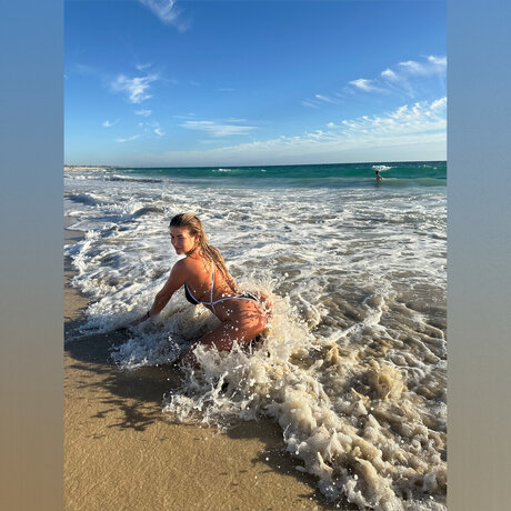 Nacktes geleaktes OnlyFans-Foto von Uk Cowgirl