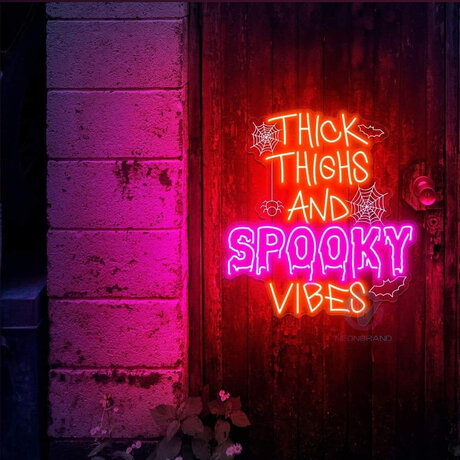 Naken lekkede OnlyFans-bilde av Lady Macabre