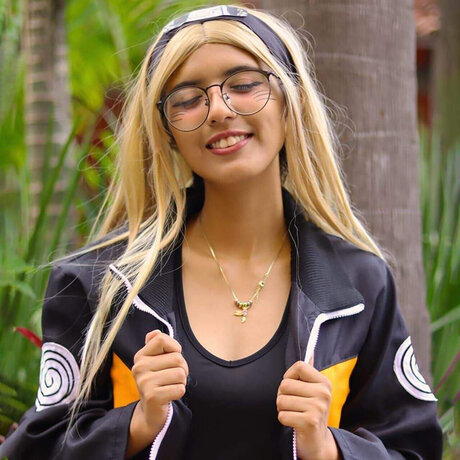 Alasti lekkinud OnlyFans-i pilt Min