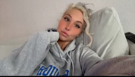 OnlyFans-model Briiiii 