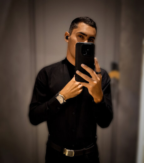 Nahá fotka uniklých OnlyFans od Xavier Nog