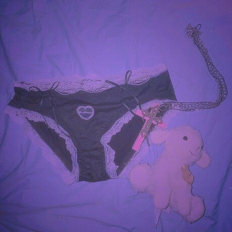 Alasti lekkinud OnlyFans-i pilt Gbcgurl