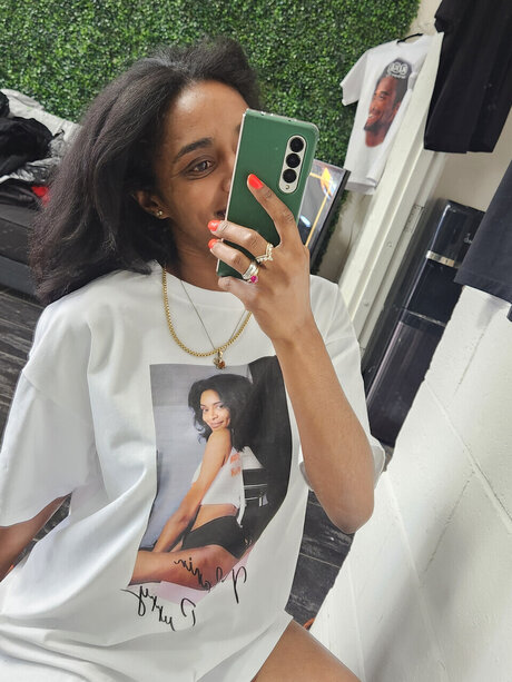 OnlyFans-model Priya Peach Xoxo