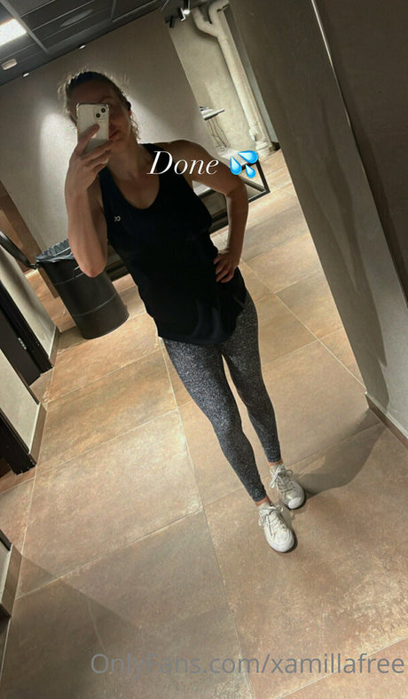 Alasti lekkinud OnlyFans-i pilt Xamillafree