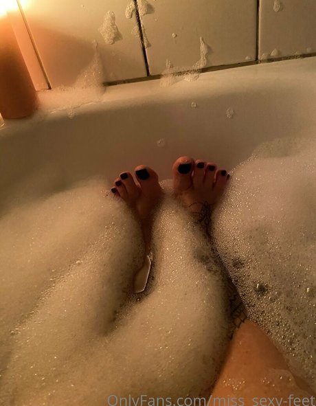 Обнаженная фотография утечки OnlyFans от Misssexyfeet