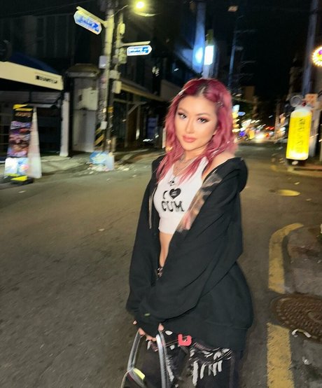 Nacktes geleaktes OnlyFans-Foto von Dj Camgirl