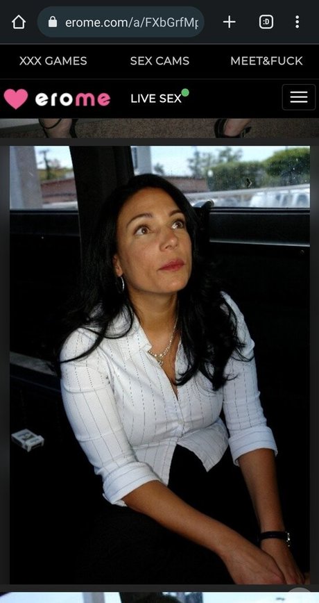 Nacktes geleaktes OnlyFans-Foto von Bang Bus