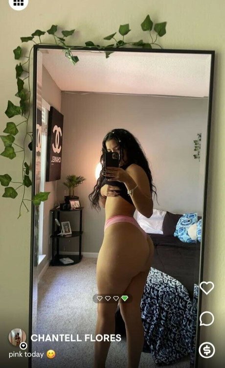 Обнаженная фотография утечки OnlyFans от Chantell Flores