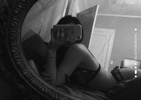 Itsryleebiitch naked leaks OnlyFans pic