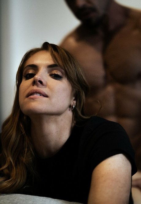 Naakte gelekte OnlyFans-foto van Hotcoupleonshow