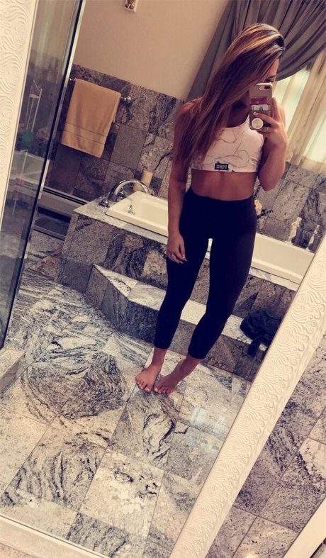 Lizzy Decologero OnlyFans泄露裸照