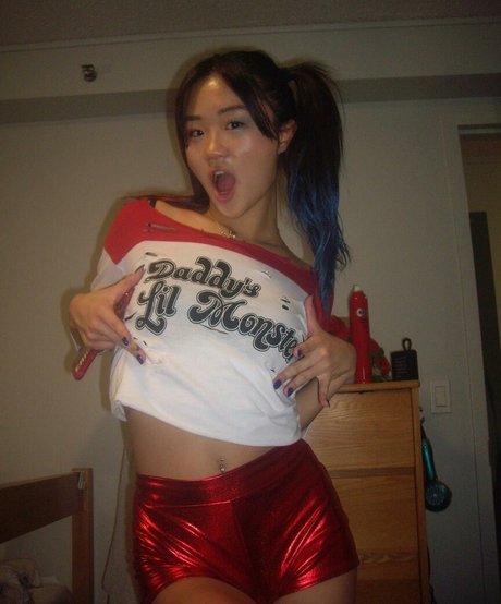 Naakte gelekte OnlyFans-foto van Erica Ha