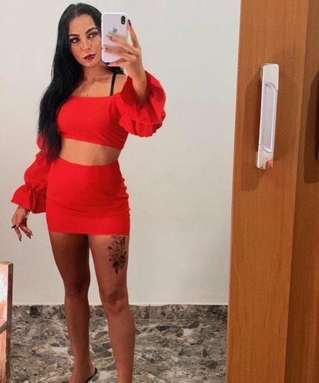 Naken lekkede OnlyFans-bilde av Ziana Rodrigues