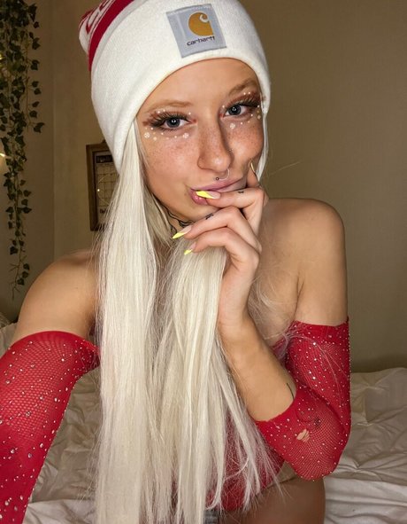 Foto di nudo di fuga di OnlyFans di Urinternetgirlfrienddd