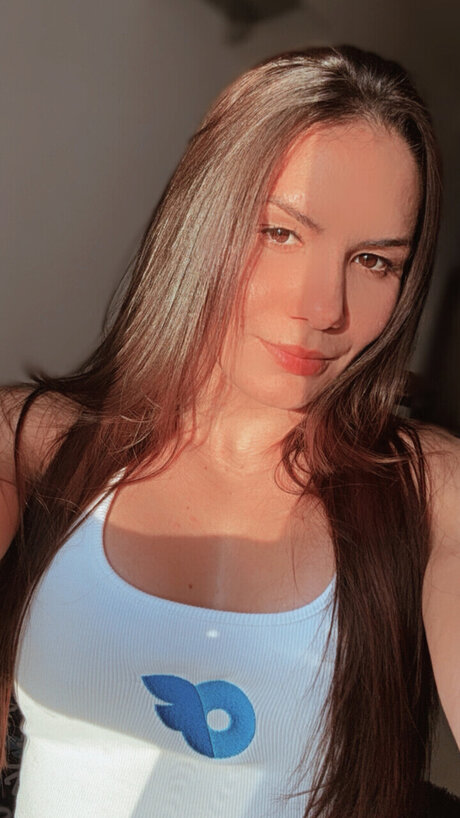 Alasti lekkinud OnlyFans-i pilt Lili Ferreira