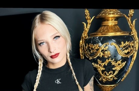 Обнаженная фотография утечки OnlyFans от Fairyx