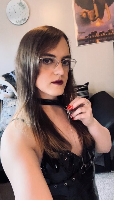 Alasti lekkinud OnlyFans-i pilt Lottiebear  Princess Kitten