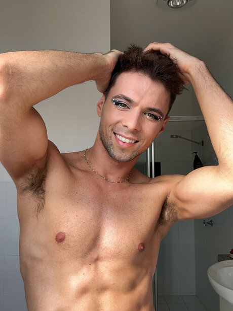 Alasti lekkinud OnlyFans-i pilt Jacob Prince