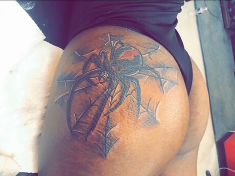 Alasti lekkinud OnlyFans-i pilt Savahanna Hunt