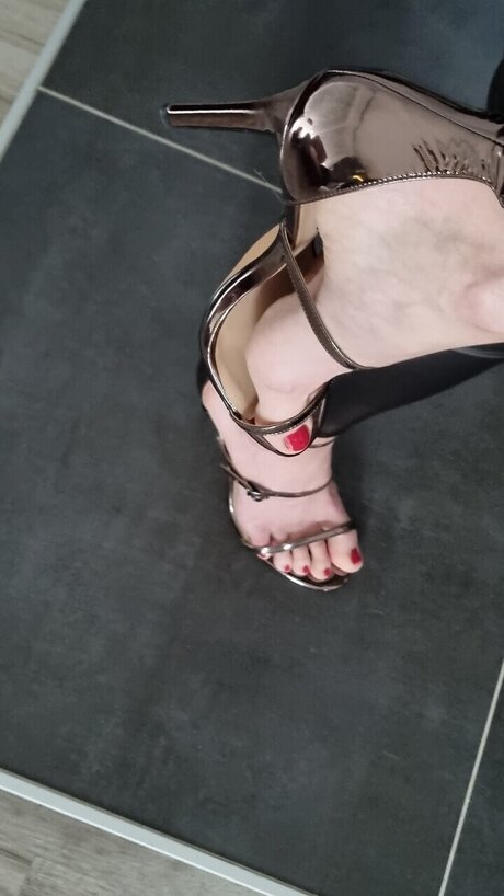 Ladylucy naked leaks OnlyFans pic