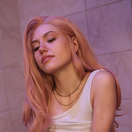 Nahá fotka uniklých OnlyFans od Green Eyes