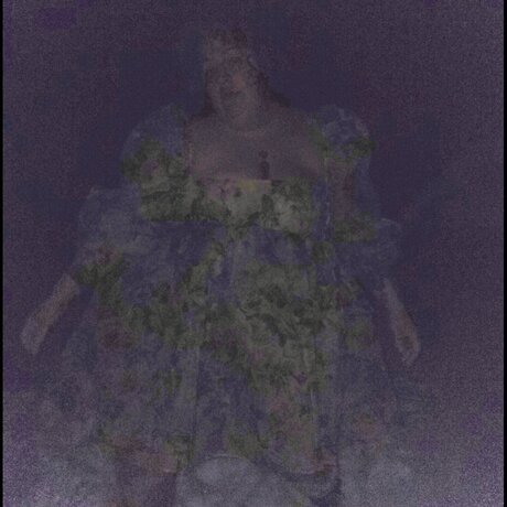 Naken lekkede OnlyFans-bilde av Alicia