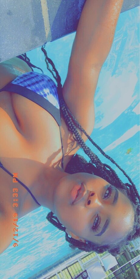 Nacktes geleaktes OnlyFans-Foto von Cocoadream 