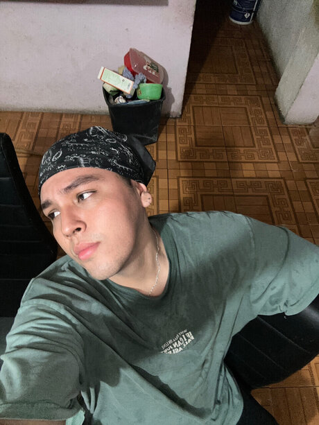 Naken lekkede OnlyFans-bilde av Dan