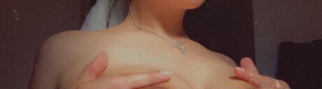 Alasti lekkinud OnlyFans-i pilt   