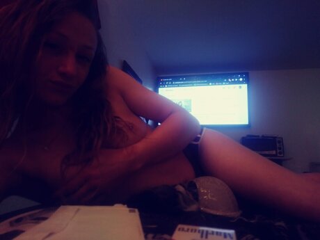 Alasti lekkinud OnlyFans-i pilt Your Goddess