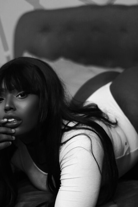 Nahá fotka uniklých OnlyFans od Xosasharaee