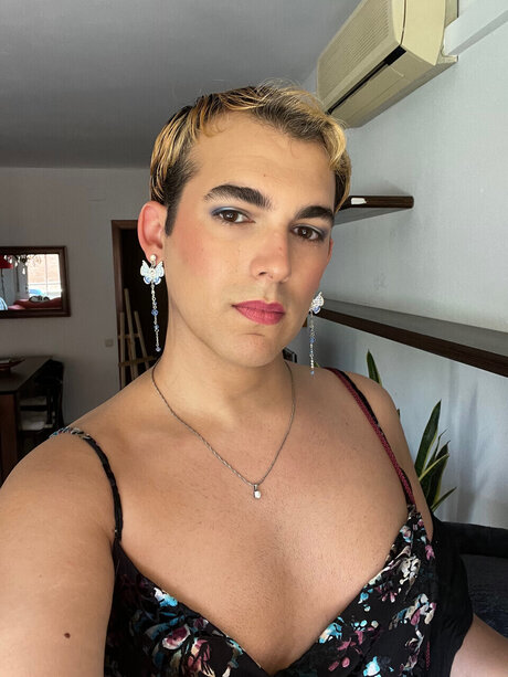 Обнаженная фотография утечки OnlyFans от Baby Doll