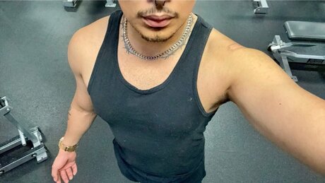 Naken lekkede OnlyFans-bilde av Leo