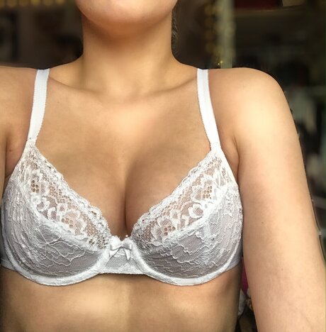 Alasti lekkinud OnlyFans-i pilt Fck Like Bunnies