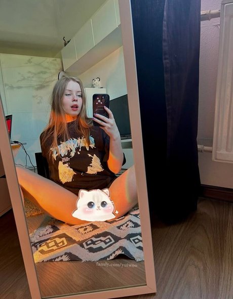 Alasti lekkinud OnlyFans-i pilt Yuiwoo