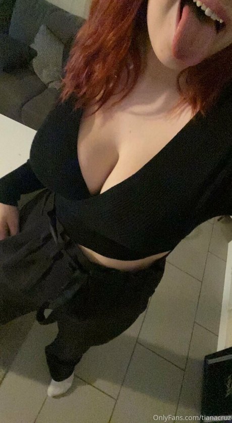 Nacktes geleaktes OnlyFans-Foto von Tianacruz