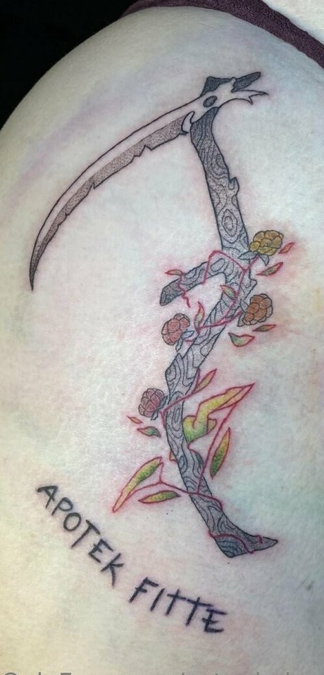 Foto di nudo di fuga di OnlyFans di Satanicdragonwitch