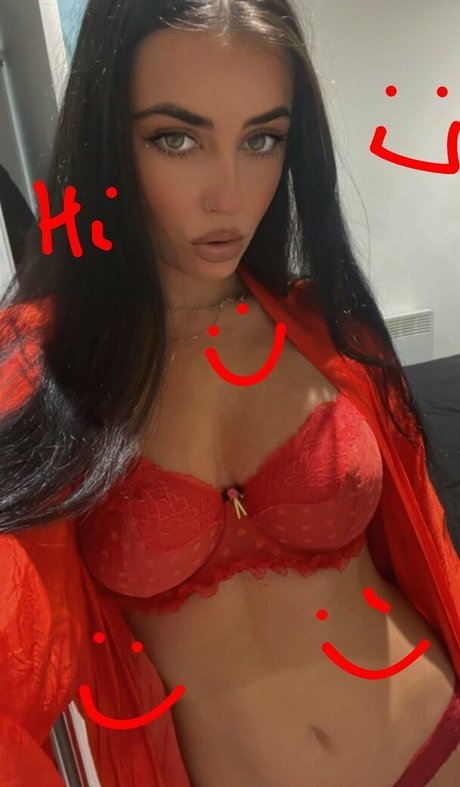 Nacktes geleaktes OnlyFans-Foto von Layla Ibernon